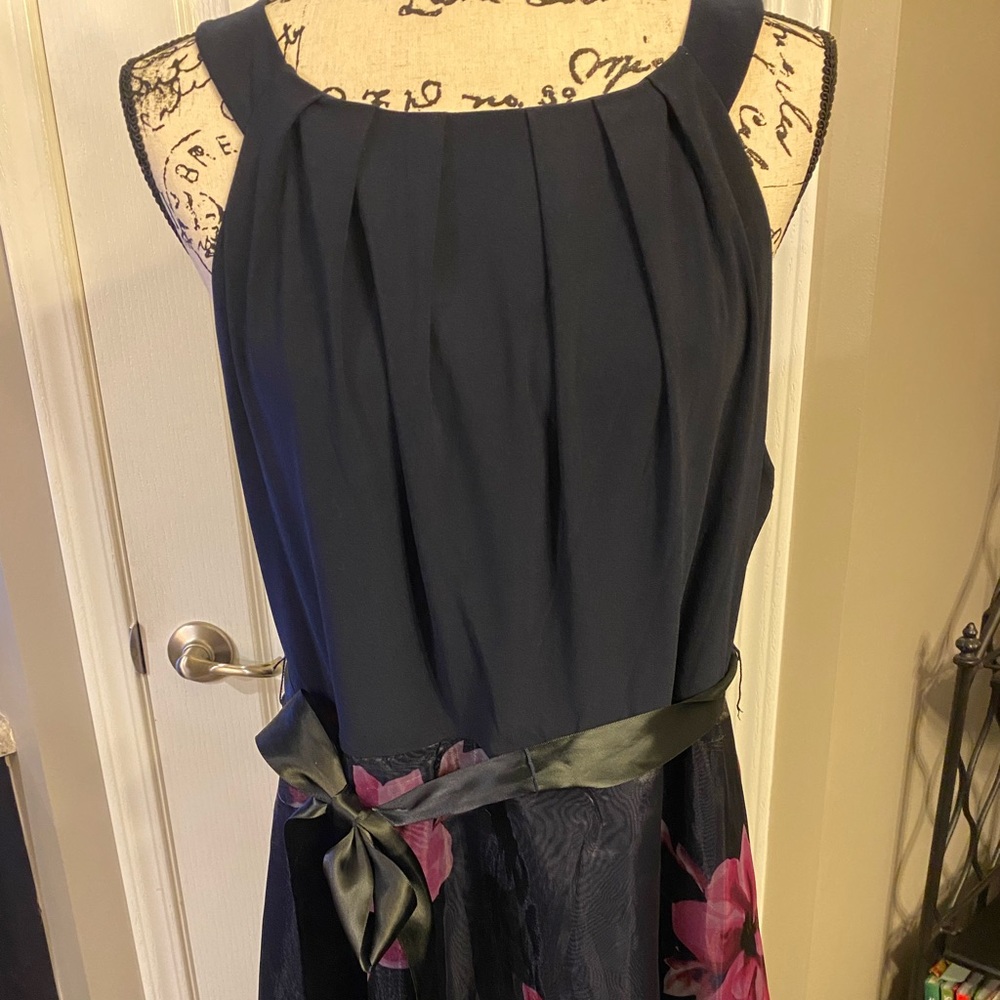 Beautiful Nee Dress